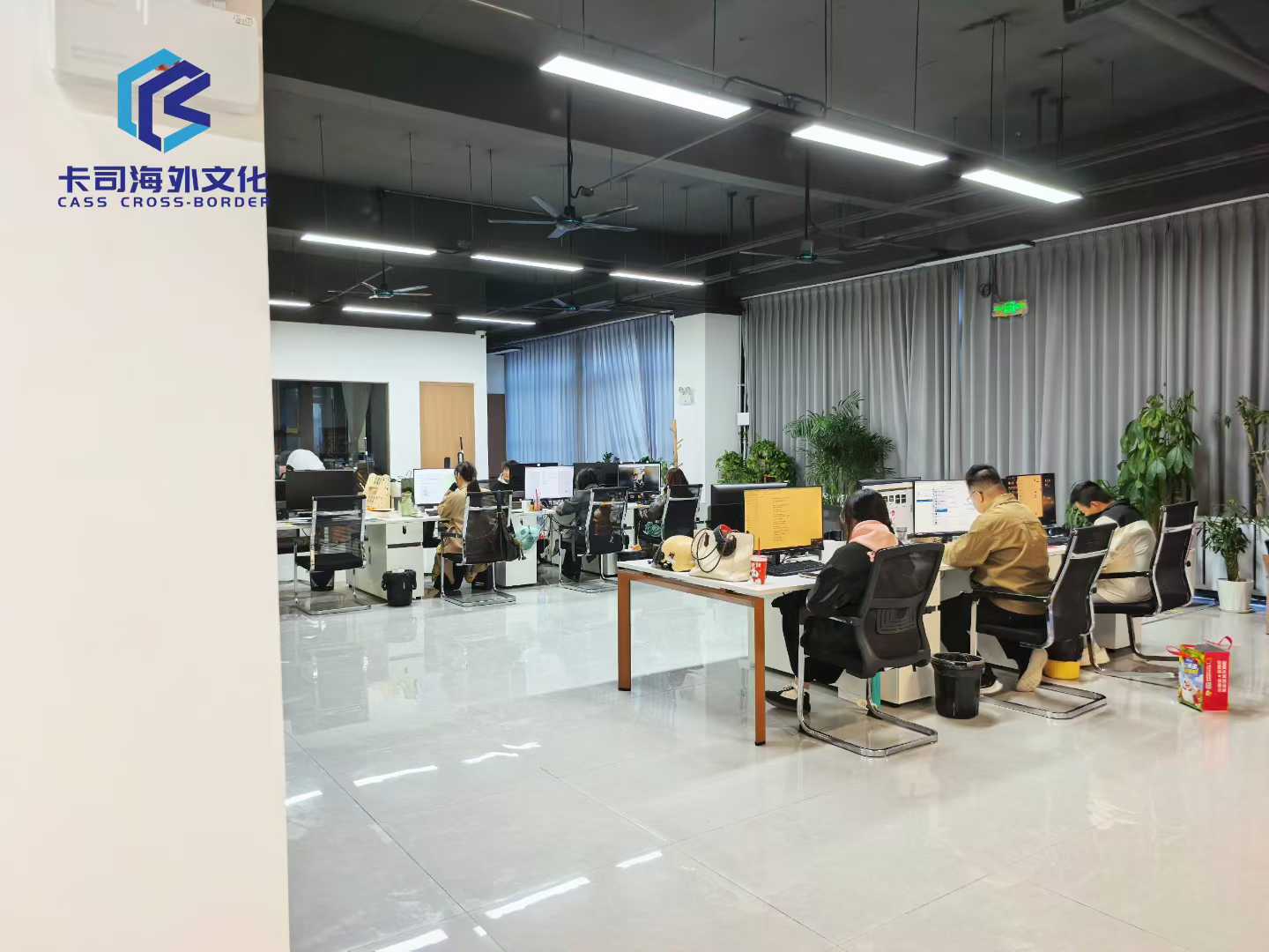 7f288627afb145dca5af291f48f68754