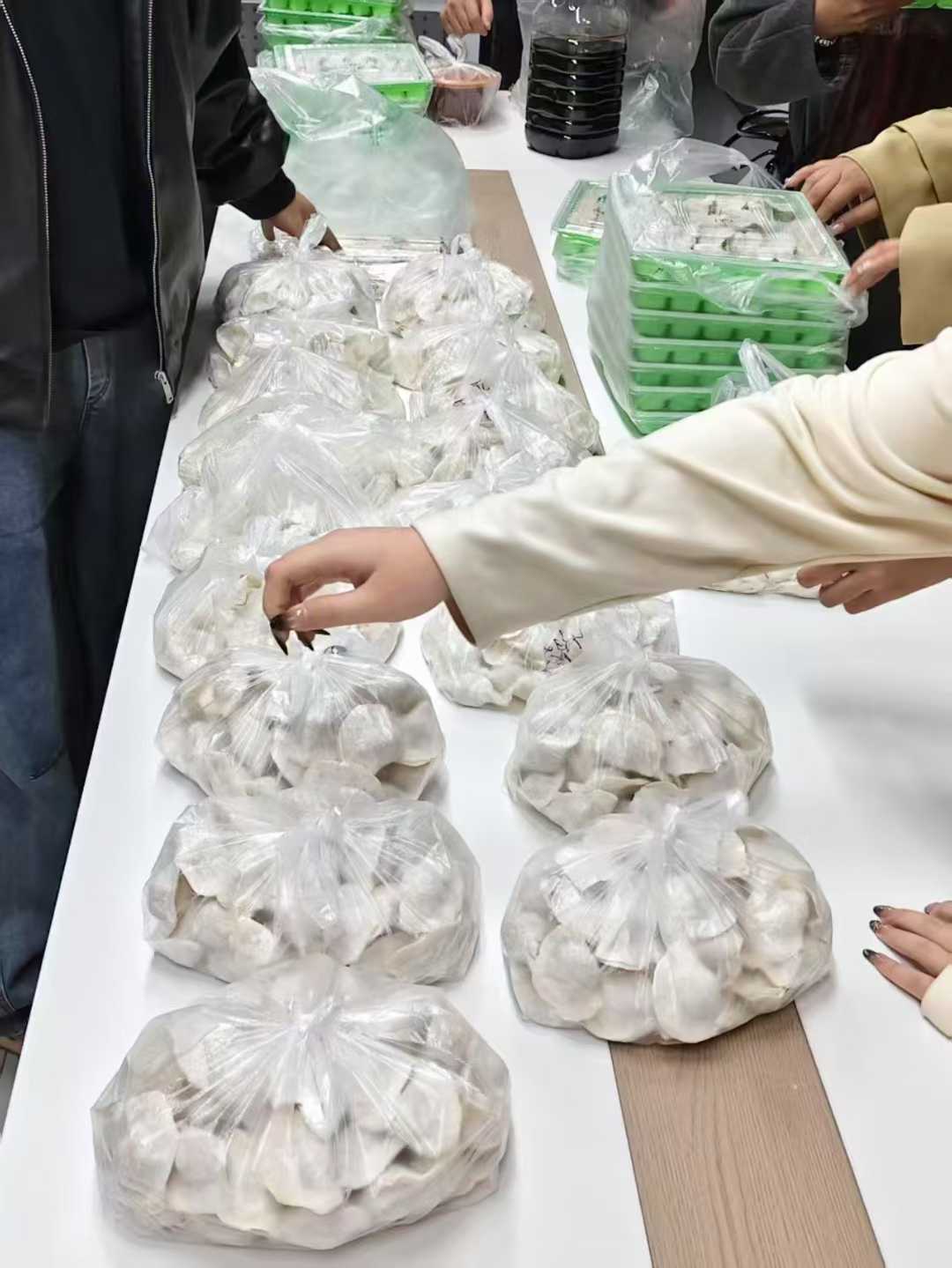 76b6a480cecba23fe6e94c55f9cec8ff